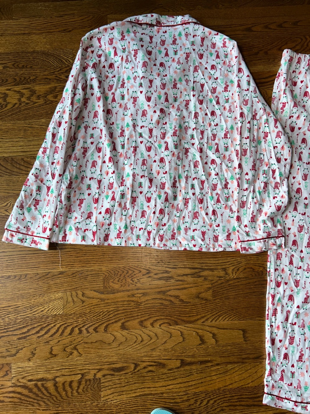 Serra Christmas Pajama Set Medium or XL Holiday Button Front Lounge Sleepwear - Picture 9 of 9